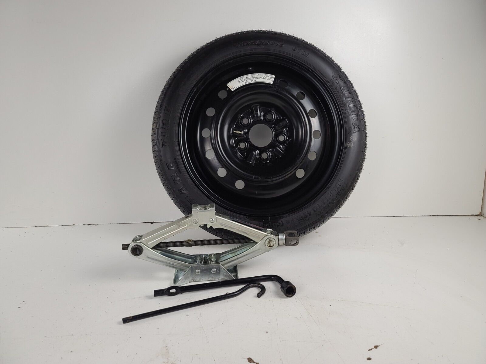 Spare Tire 16’’ W/Jack Kits Fits: 2013-2020 Honda Accord Oem