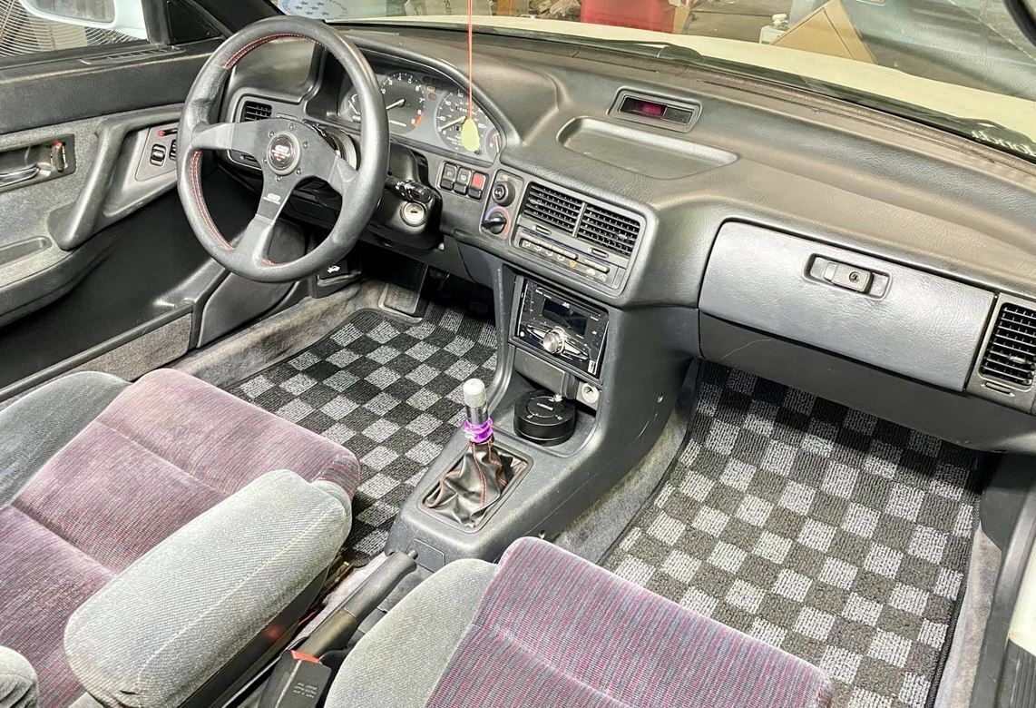 P2M Checkered Flag Race Carpet F&R Floor Mats for Acura Integra DA DB 90-93 New