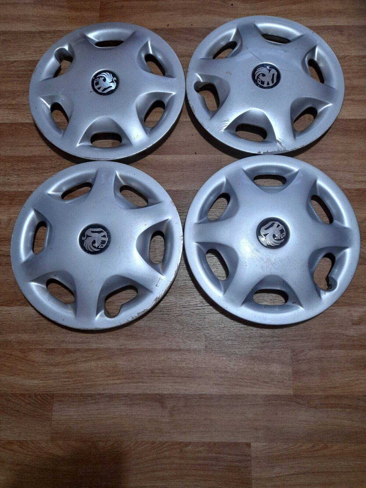 Vauxhall zafira vectra wheel trims hub caps wheel covers,  4x, 15