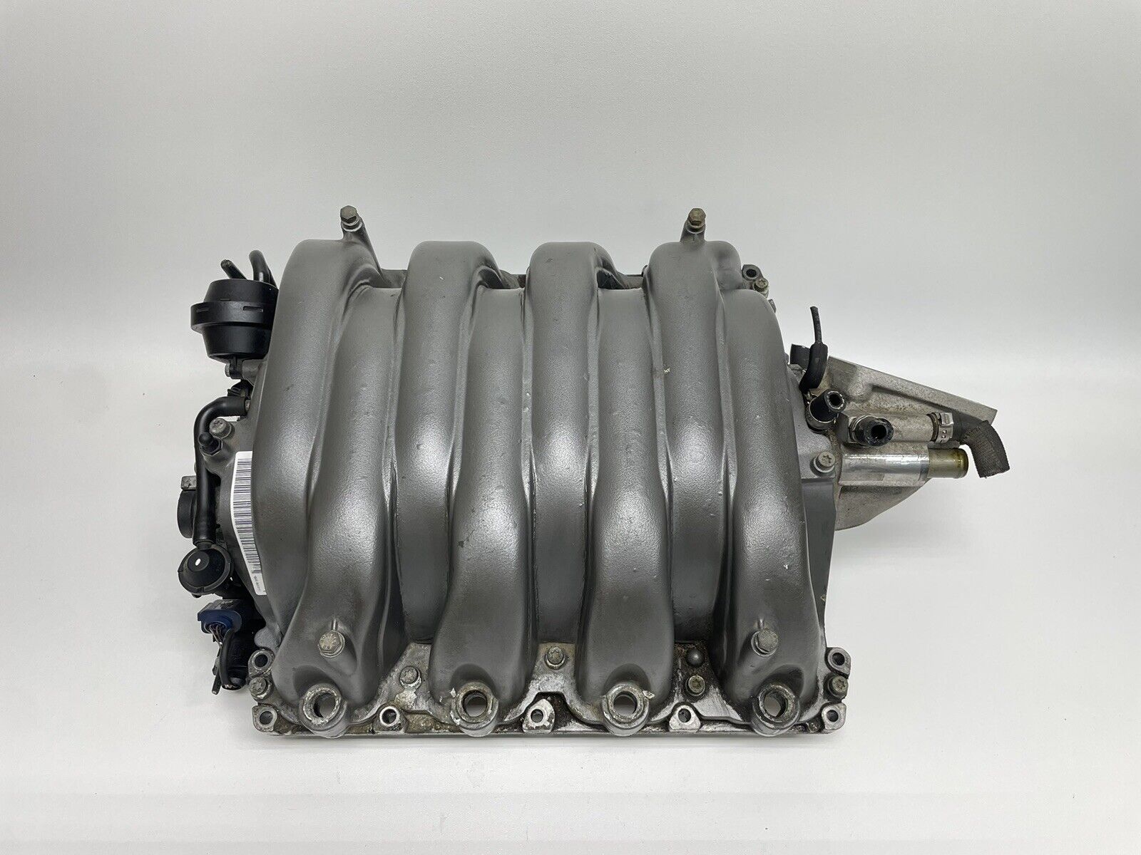 2004-2009 AUDI S4 A4 A6 4.2L V8 ENGINE INTAKE MANIFOLD  (079 133 185 E) OEM