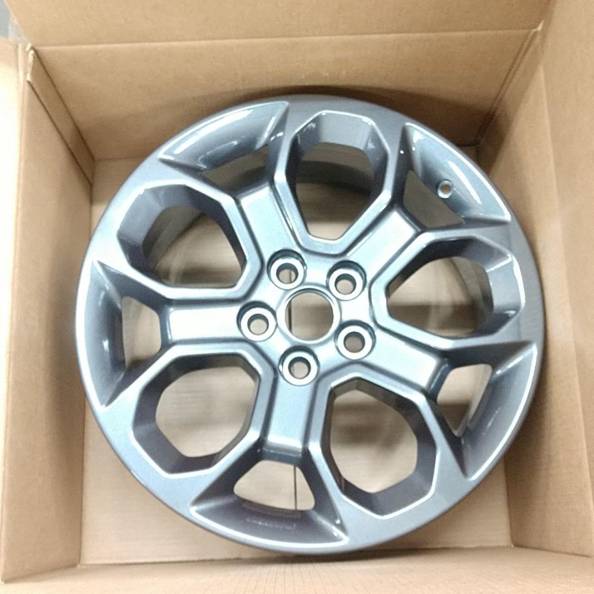 (1) Wheel Rim For Maverick Pickup Recon OEM Nice Charcoal Painted