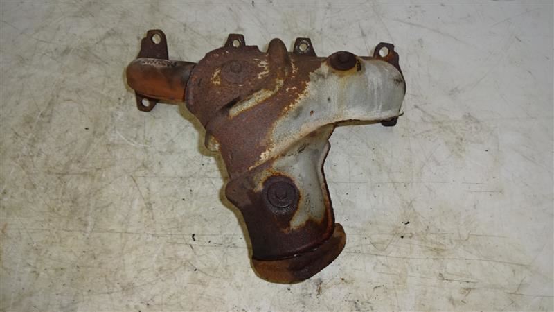 Exhaust Manifold 2.2L 4 Cyl ID: 24575263 Fits 1998-2000 Chevy S10 Pickup 659945