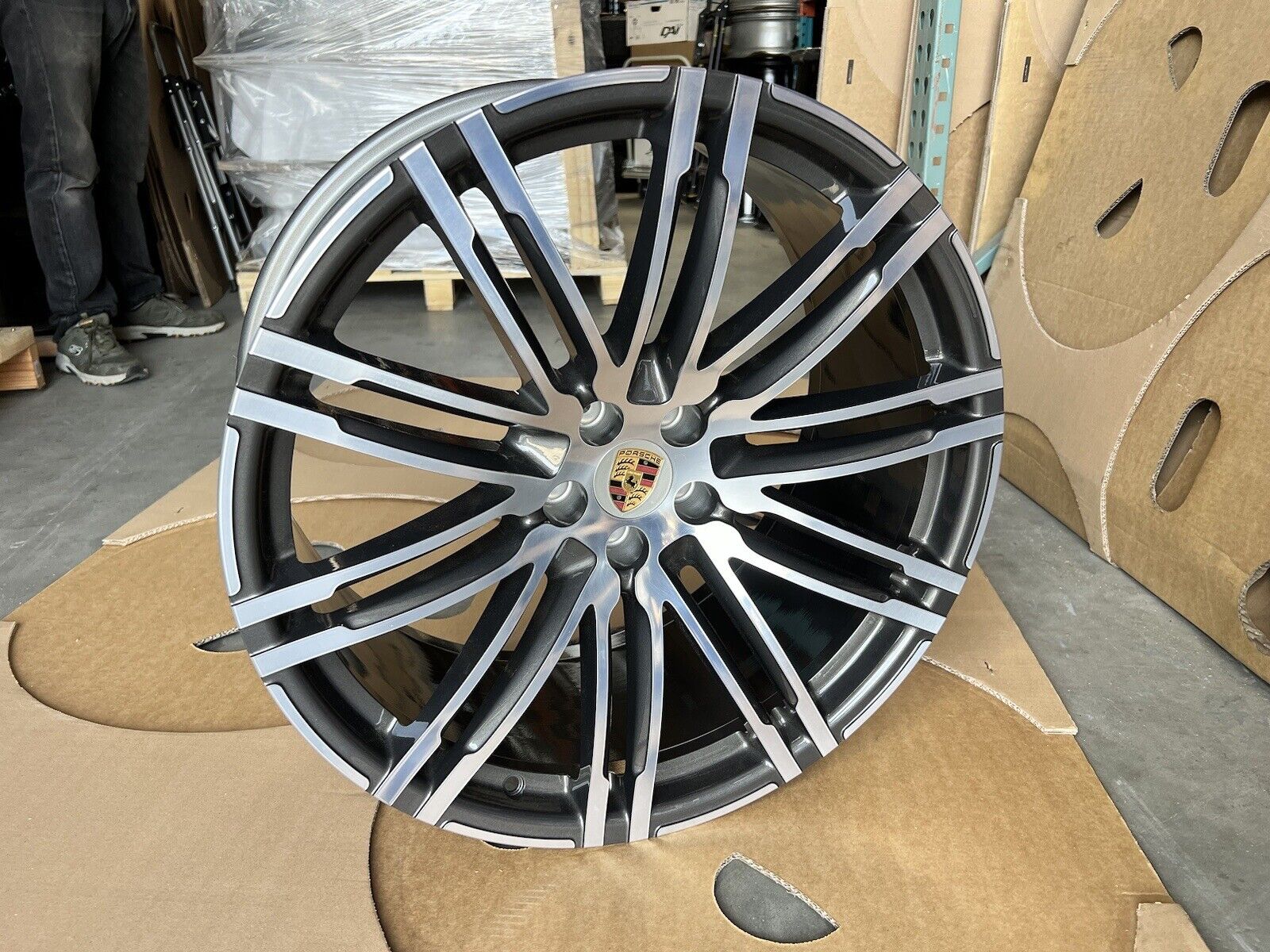 NEW Factory Porsche Macan Wheel Rear OEM Genuine 21 x 10 in 95B601025BAOC6 67469