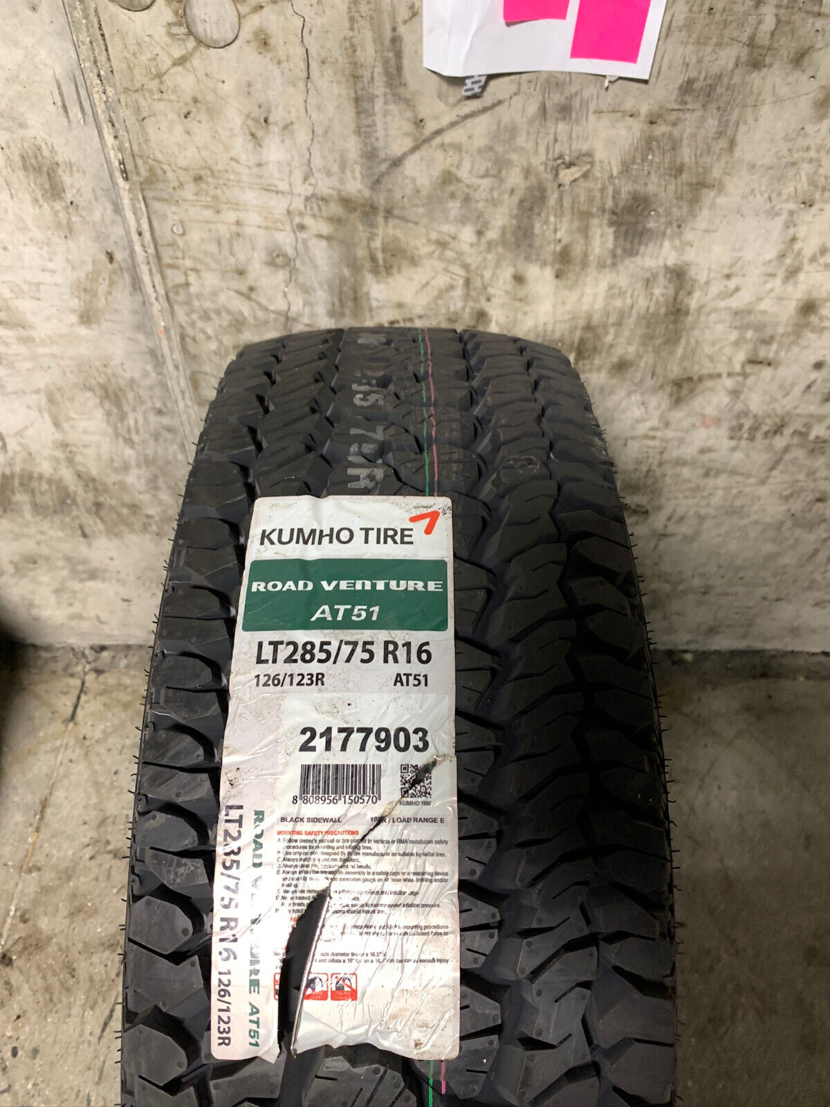 1 New LT 285 75 16 LRE 10 Ply Kumho Road Venture AT51 Tire