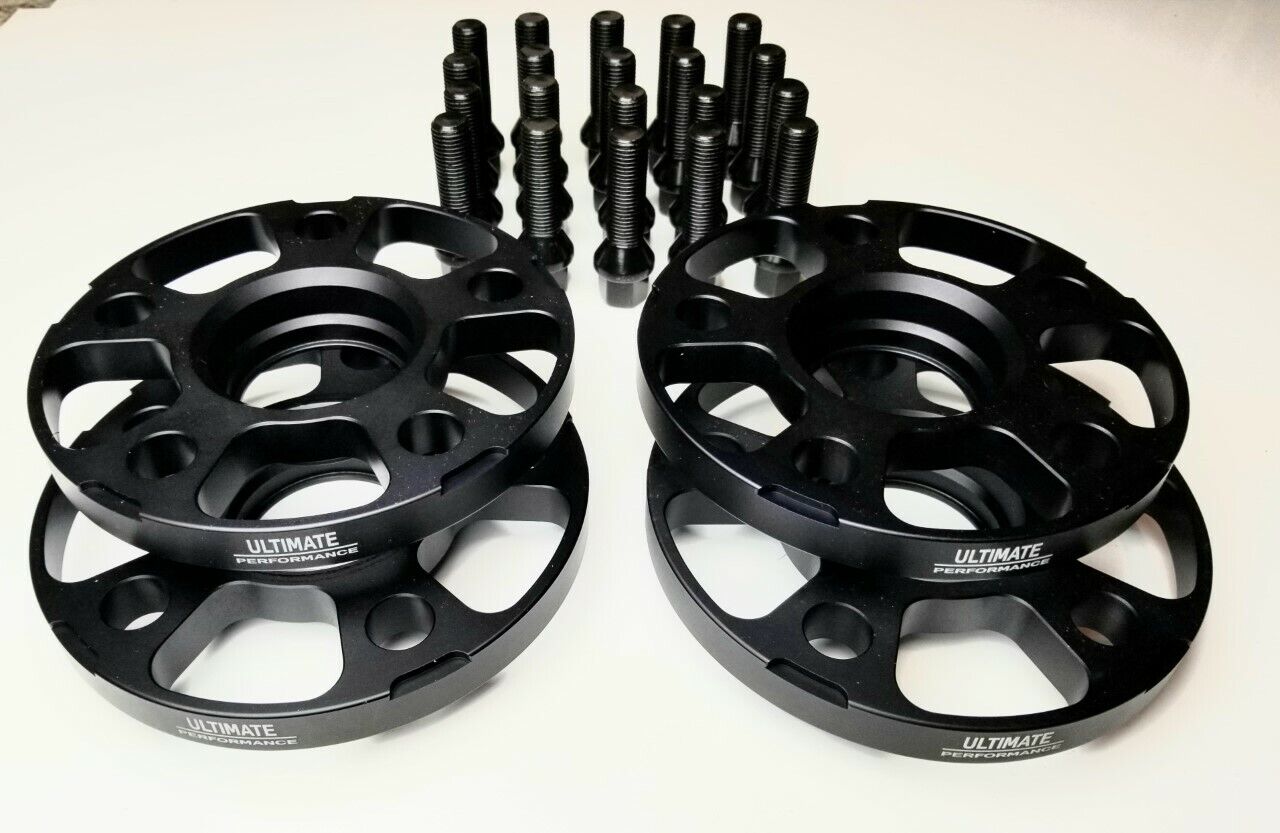 Mclaren Artura 15mm hubcentric performance wheel spacer kit. 