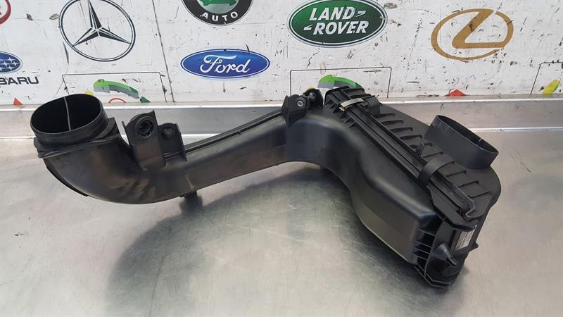 BMW 4 SERIES 435D F32 3.6D 2014- AIR INTAKE DUCT PIPE FILTER BOX 70570576