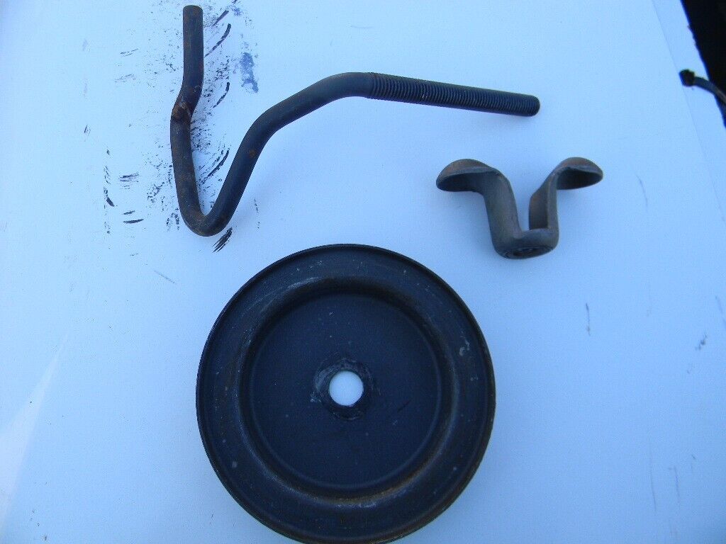 1985 Seville spare tire hold down Wingnut Donut CADILLAC
