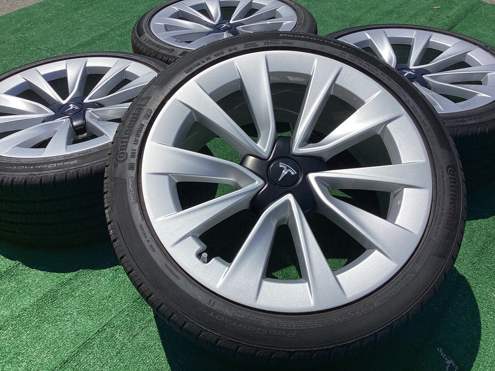 Tesla  Model 3 Wheels 19” Factory OEM Continental Tires TPMS
