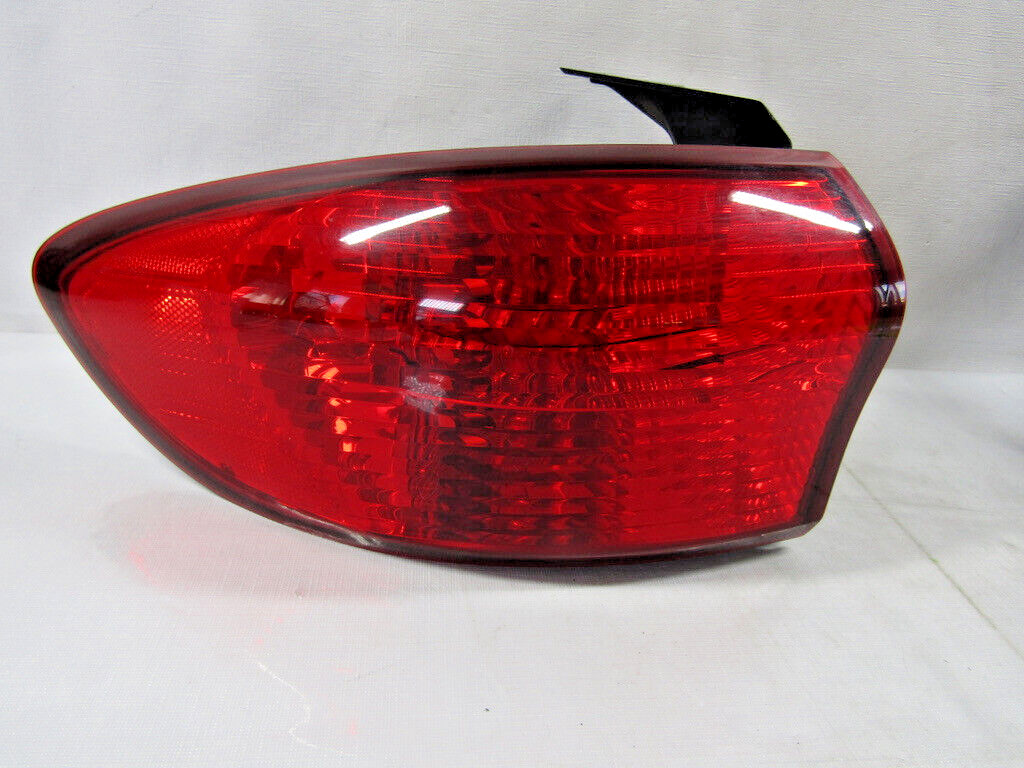 2006-2007 Subaru B9 Tribeca Driver Side Outer Tail Light Taillight OEM