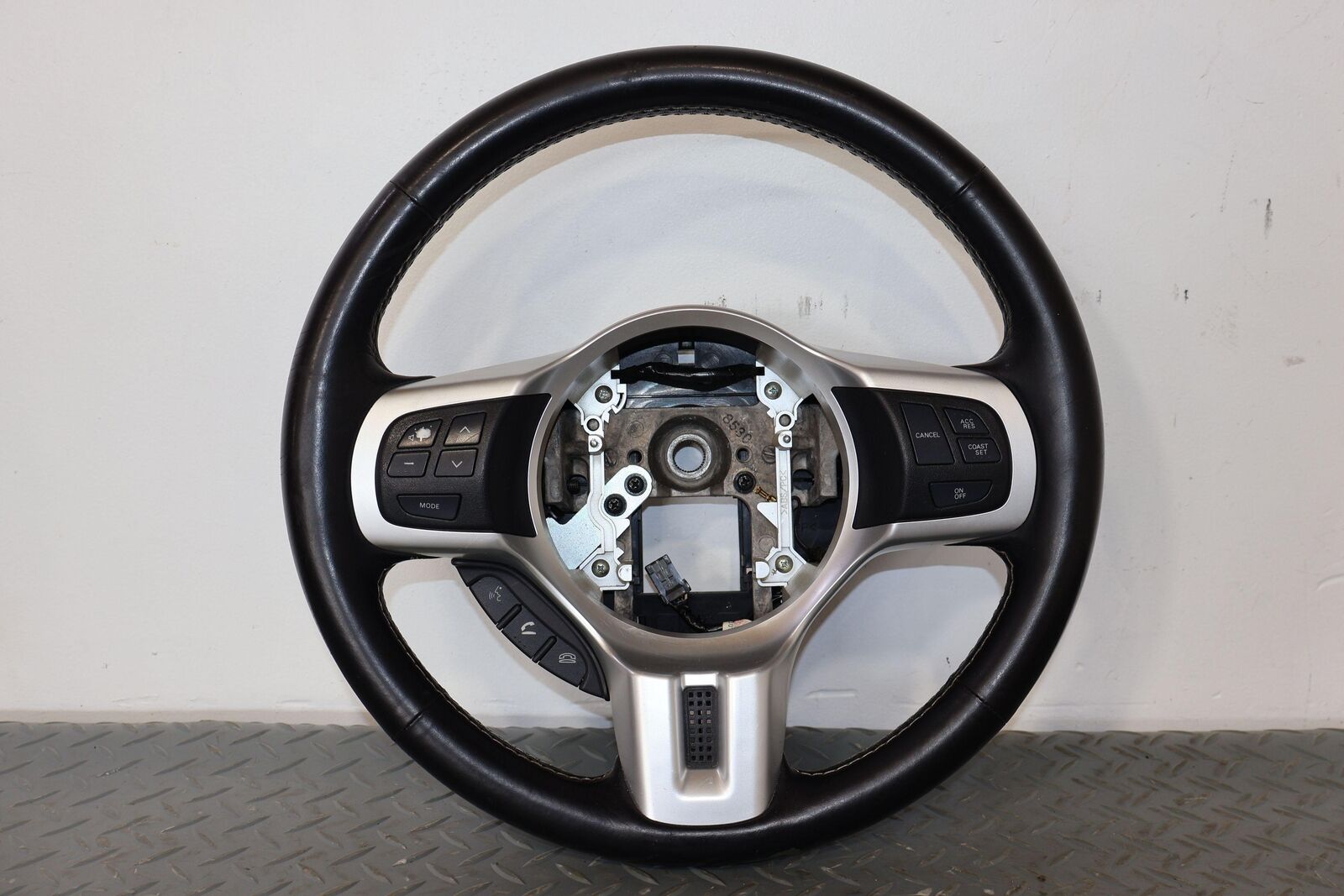 2008 Mitsubishi Lancer EVO X MR OEM Leather Steering Wheel (Black) Mild Wear