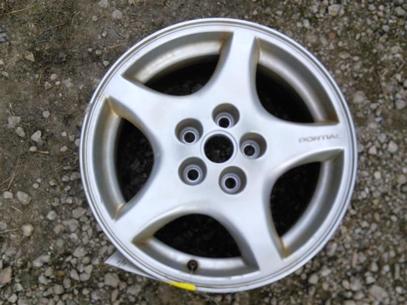Wheel 16x7 Aluminum 5 Straight Spokes Silver Fits 94-96 GRAND PRIX 139933