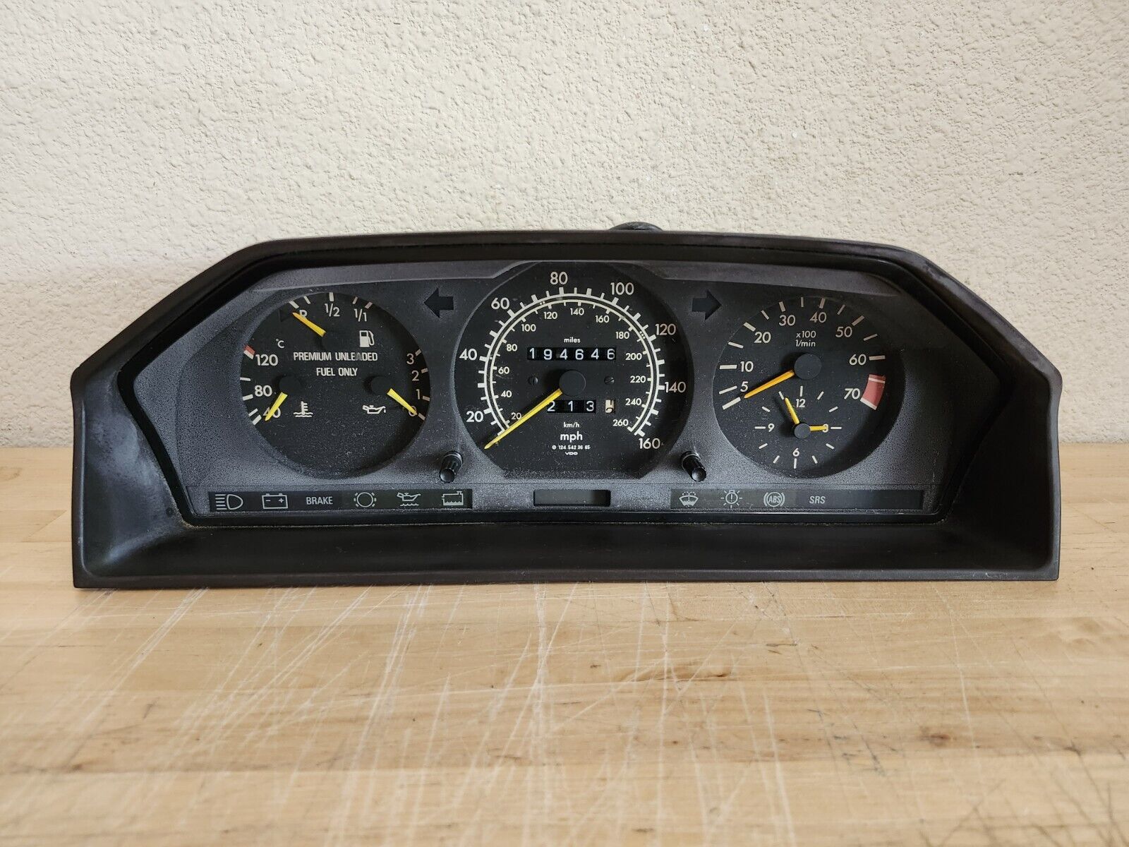 1986-1995 Mercedes E320 300CE 300E W124 Speedometer Instrument Cluster Oem