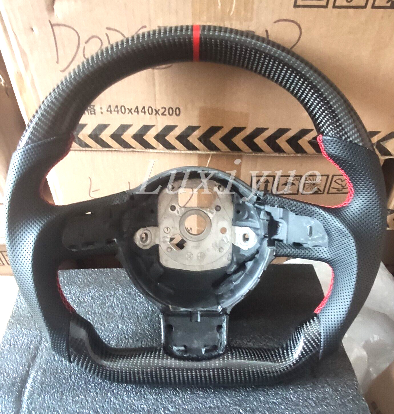 IN STOCK forAudi R8 TT TTRS 2008-2015 New Carbon fiber steering wheel Frame