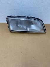1998 to 2000 VOLVO V70 S70 C70 V70XC Right Side Headlight 1961P OEM picture